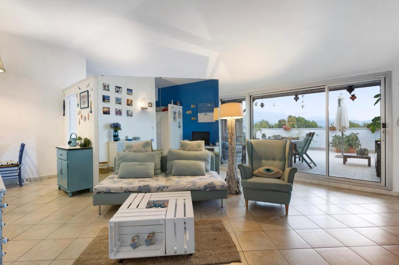 Apartmán Attico Con Terrazza A Viareggio Exteriér fotografie