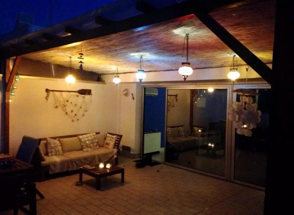 Apartmán Attico Con Terrazza A Viareggio Exteriér fotografie