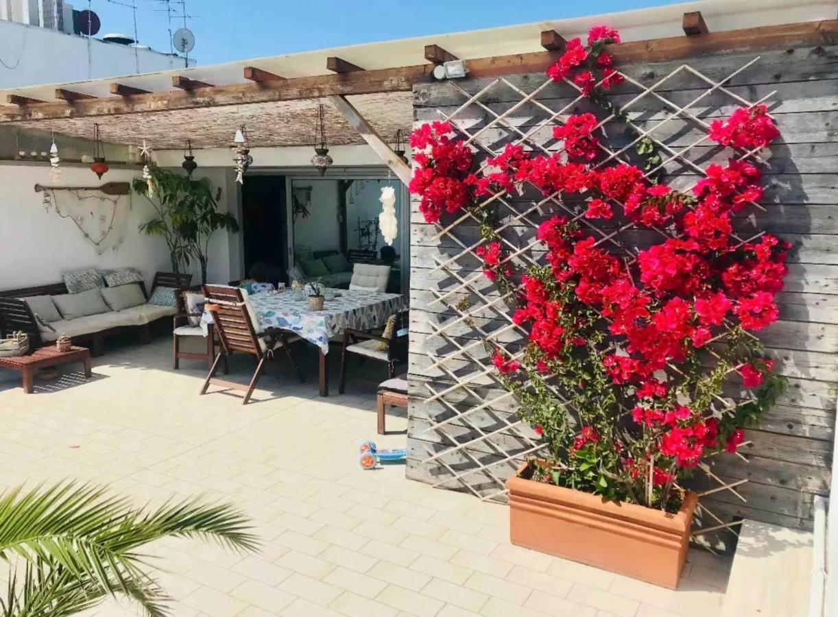 Apartmán Attico Con Terrazza A Viareggio Exteriér fotografie